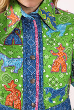 Load image into Gallery viewer, The Queen Bee