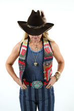Load image into Gallery viewer, The Wolfe Quilt Vest - Small