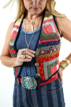 Load image into Gallery viewer, The Wolfe Quilt Vest - Small