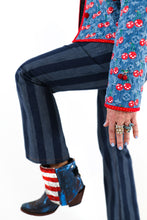 Load image into Gallery viewer, The Slim Shortie Quilted Jacket - PRE-ORDER