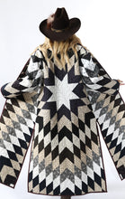 Load image into Gallery viewer, The Duster Quilt Coat - Medium