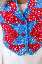 Load image into Gallery viewer, The Wolfe Quilt Vest - Medium