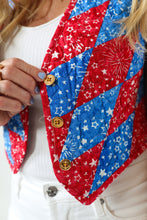 Load image into Gallery viewer, The Wolfe Quilt Vest - Small
