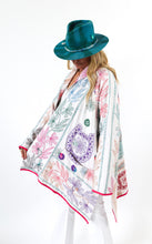 Load image into Gallery viewer, The Helen Quilt Jacket - Longer Sleeves