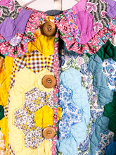 Load image into Gallery viewer, Child’s Jacket Size 5/6