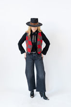 Load image into Gallery viewer, The Wolfe Vest - Medium