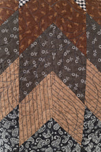Load image into Gallery viewer, The Wolfe Quilted Vest - Medium