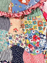 Load image into Gallery viewer, Child’s Jacket Size 5/6