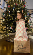 Load image into Gallery viewer, The Aunt Ethel