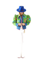 Load image into Gallery viewer, The Queen Bee