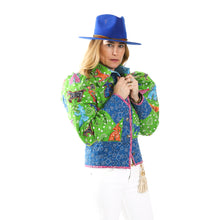 Load image into Gallery viewer, The Queen Bee