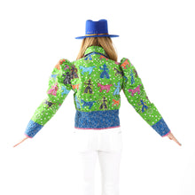 Load image into Gallery viewer, The Queen Bee