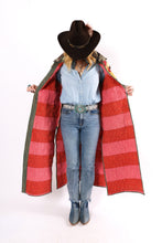 Load image into Gallery viewer, The Duster