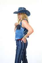 Load image into Gallery viewer, The Wolfe Quilt Vest - Medium