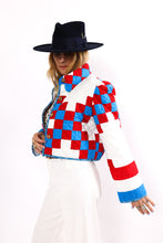 Load image into Gallery viewer, The Slim Shortie