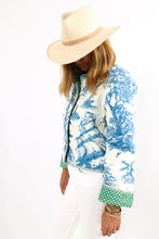 Load image into Gallery viewer, The Slim Shortie