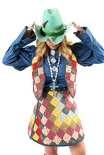 Load image into Gallery viewer, The Wolfe Vest - Small