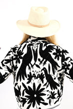 Load image into Gallery viewer, The Slim Shortie