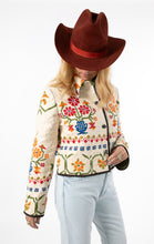 Load image into Gallery viewer, The Slim Shortie