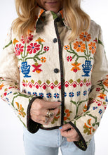 Load image into Gallery viewer, The Slim Shortie