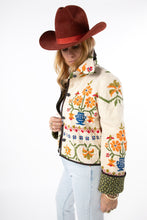 Load image into Gallery viewer, The Slim Shortie