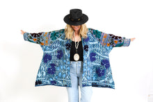 Load image into Gallery viewer, Suzani Helen