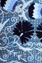 Load image into Gallery viewer, Suzani Helen