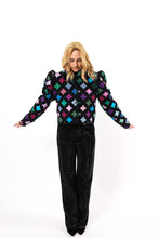 Load image into Gallery viewer, The Queen Bee