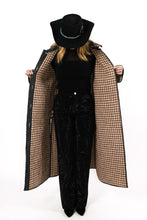 Load image into Gallery viewer, The Duster - Medium