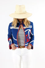 Load image into Gallery viewer, Slim Shortie