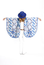Load image into Gallery viewer, The Poncho