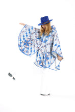 Load image into Gallery viewer, The Poncho