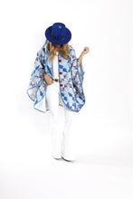 Load image into Gallery viewer, The Poncho