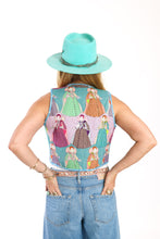 Load image into Gallery viewer, The Wolfe Vest - Small