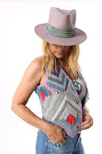 Load image into Gallery viewer, The Wolfe Vest - Medium