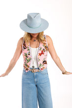 Load image into Gallery viewer, The Wolfe Vest - Small