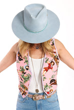 Load image into Gallery viewer, The Wolfe Vest - Small