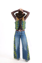 Load image into Gallery viewer, The Wolfe Vest - Medium