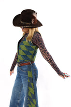 Load image into Gallery viewer, The Wolfe Vest - Medium