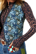 Load image into Gallery viewer, The Wolfe Vest - Medium