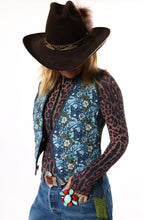 Load image into Gallery viewer, The Wolfe Vest - Medium