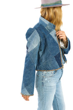 Load image into Gallery viewer, The Slim Shortie