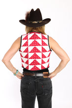 Load image into Gallery viewer, The Wolfe Vest - Small