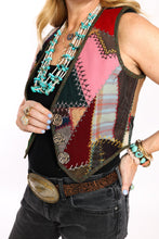 Load image into Gallery viewer, The Wolfe Vest - Small