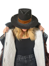 Load image into Gallery viewer, The Duster