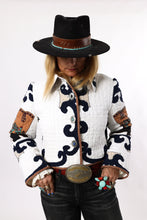 Load image into Gallery viewer, Slim Shortie