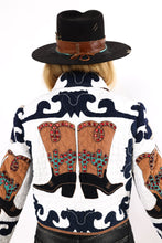 Load image into Gallery viewer, Slim Shortie