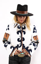 Load image into Gallery viewer, Slim Shortie