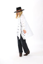 Load image into Gallery viewer, Petite Lace Helen