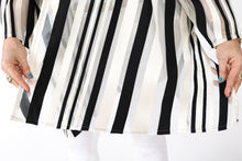 Load image into Gallery viewer, Silk Helen